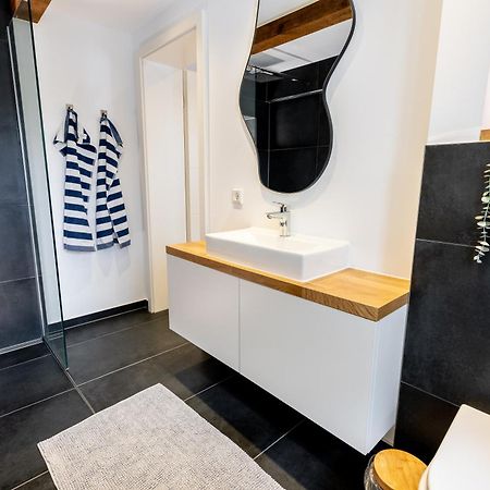 Fachwerk Boutique-Hotel 1 ハッティンゲン エクステリア 写真